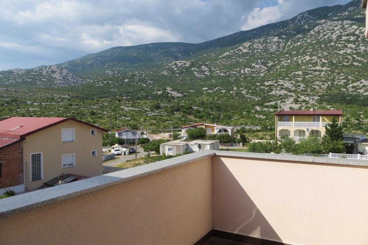 Mungos Apartment Cesarica Exterior photo
